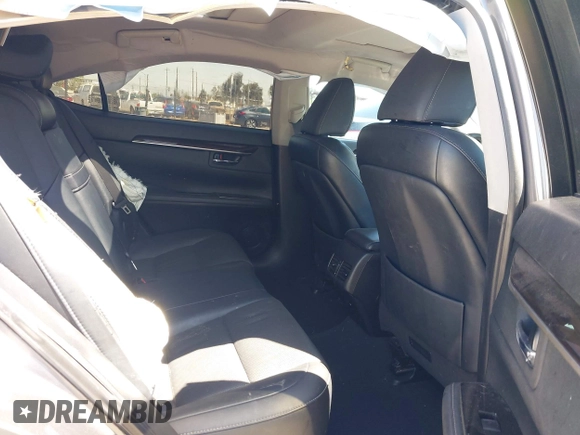 2018 Lexus ES with VIN 58ABK1GG1JU093377, listed as a IAAI auction lot 41980562 with 94,484 mi miles. Bid and sale history available at carsss.com. Image 8.