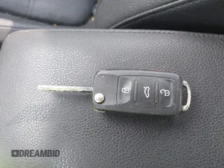 2011 Volkswagen Jetta SE с VIN 3VWDZ7AJ1BM352119, выставлен на аукционе IAAI как лот 42438454 с пробегом 120 328 миль миль и . История ставок и продаж доступна на DreamBid. Изображение 11.