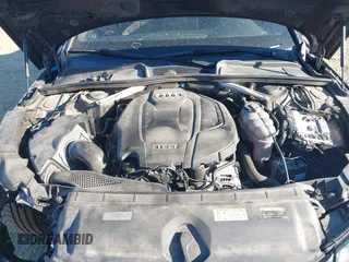 2020 Audi A4 Premium Plus z VIN WAUENAF41LA042504, wystawiony jako IAAI lot #41709907 z przebiegiem 56 781 mil mil oraz . Historia ofert i sprzedaży dostępna na DreamBid. Obrazek 10.