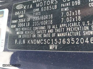 2018 Kia Sedona EX with VIN KNDMC5C15J6352046, listed as a IAAI auction lot 39396363 with 69,171 mi miles. Bid and sale history available at carsss.com. Image 9.