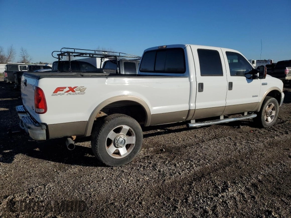 2007 Ford F-350 XL with VIN 1FTWW31P07EA05380, listed as a Copart auction lot 42838425 with 298,926 mi miles and Clean title. Bid and sale history available at DreamBid. Image 3.
