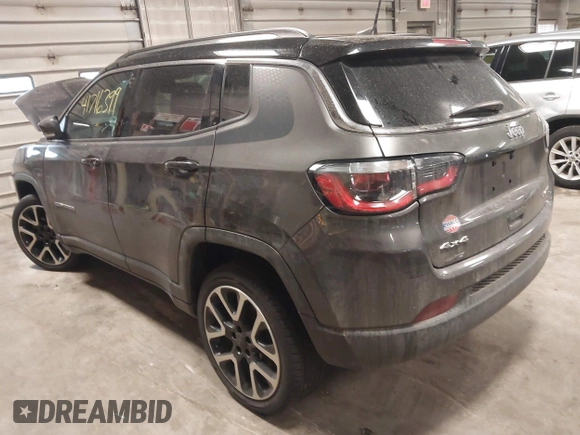 2018 Jeep Compass Limited with VIN 3C4NJDCB9JT245942, listed as a IAAI auction lot 41716399 with 67,587 mi miles. Bid and sale history available at carsss.com. Image 3.