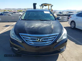 2012 Hyundai Sonata SE z VIN 5NPEC4AC6CH423122, wystawiony jako IAAI lot #41879178 z przebiegiem 64 681 mil mil oraz . Historia ofert i sprzedaży dostępna na DreamBid. Obrazek 13.