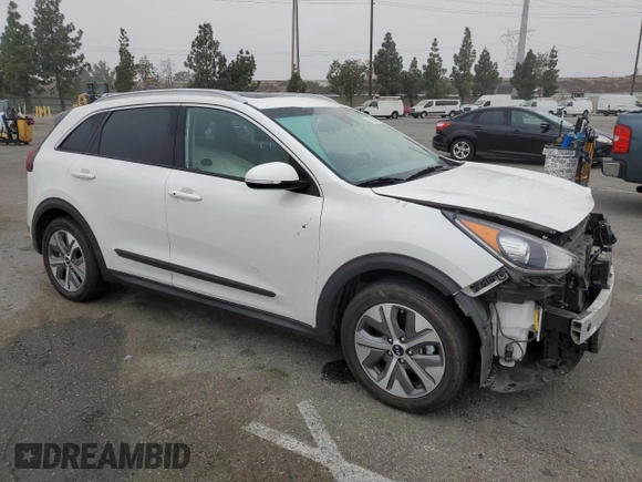 2019 Kia Niro EX Premium with VIN KNDCE3LG1K5027352, listed as a Copart auction lot 75893484 with 82,247 mi miles and Salvage Title. Bid and sale history available at DreamBid. Image 4.