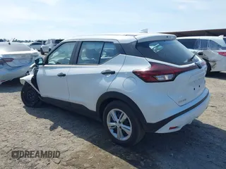 2024 Nissan Kicks S with VIN 3N1CP5BV8RL534588, listed as a IAAI auction lot 41832330 with 8,811 mi miles and . Bid and sale history available at carsss.com. Image 3.
