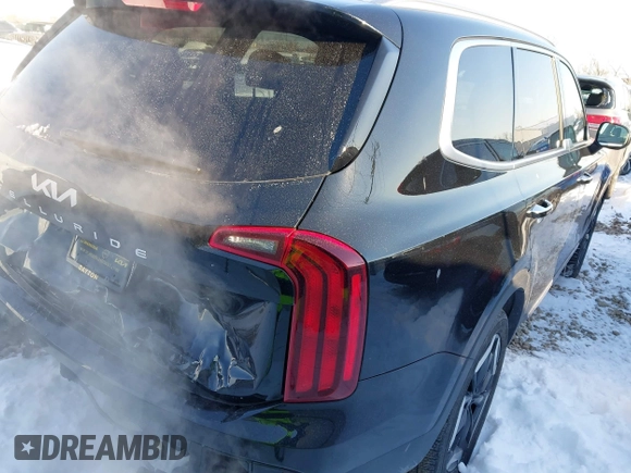 2025 Kia Telluride S with VIN 5XYP64GC3SG576327, listed as a IAAI auction lot 41263250 with 3,774 mi miles and . Bid and sale history available at DreamBid. Image 4.