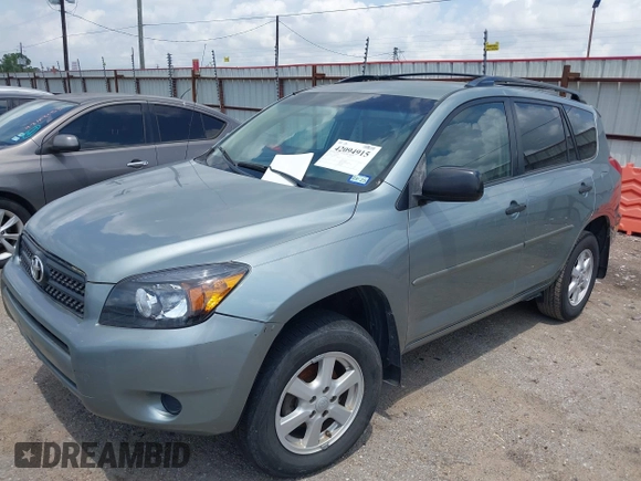 2008 Toyota RAV4 with VIN JTMZD33VX85089143, listed as a IAAI auction lot 42094915 with 219,960 mi miles. Bid and sale history available at carsss.com. Image 2.