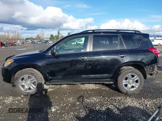 2009 Toyota RAV4 with VIN JTMBF33V49D017521, listed as a IAAI auction lot 41518082 with 193,428 mi miles. Bid and sale history available at carsss.com. Image 15.