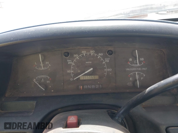 1996 Ford F-250 with VIN 1FDHF26H4TEB72271, listed as a IAAI auction lot 41891111 with 35,506 mi miles and . Bid and sale history available at DreamBid. Image 7.
