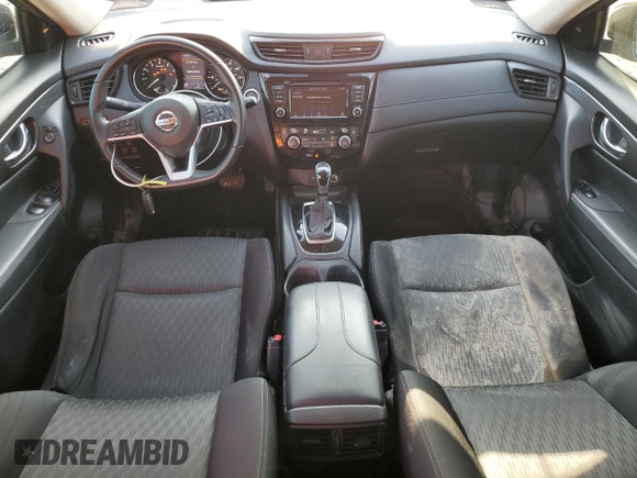 2020 Nissan Rogue SV z VIN JN8AT2MT3LW015576, wystawiony jako Copart lot #56189775 z przebiegiem 43 786 mil mil oraz Szkoda całkowita • Salvage title. Historia ofert i sprzedaży dostępna na DreamBid. Obrazek 8.