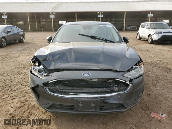 2020 Ford Fusion SE with VIN 3FA6P0LU5LR213024, listed as a Copart auction lot 81382733 with Not provided miles and Salvage title. Bid and sale history available at DreamBid. Image 5.