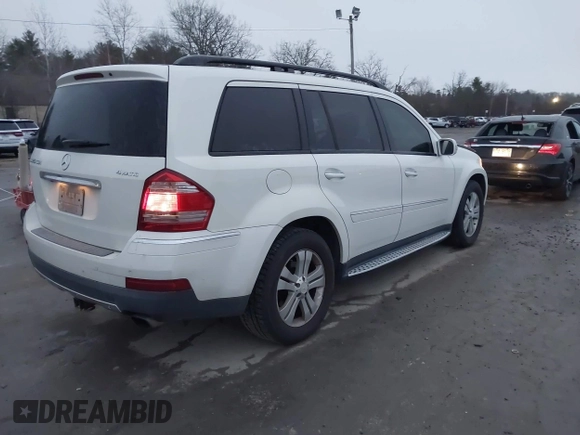 2008 Mercedes-Benz GL-Class 3.0L CDI with VIN 4JGBF22E18A435445, listed as a IAAI auction lot 41027515 with 191,459 mi miles. Bid and sale history available at carsss.com. Image 4.