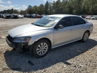 2013 Volkswagen Passat S w/Appearance with VIN 1VWAH7A33DC094262, listed as a Copart auction lot 49804995 with 268,129 mi miles and Salvage Title. Bid and sale history available at carsss.com. Image 1.
