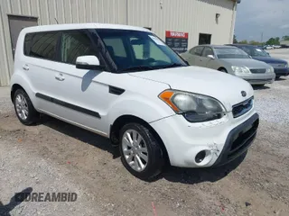 2012 Kia Soul + with VIN KNDJT2A61C7428407, listed as a IAAI auction lot 41995096 with 268,589 mi miles. Bid and sale history available at carsss.com. Image 1.