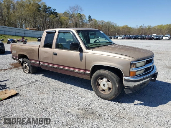 1997 Chevrolet Silverado 1500 with VIN 2GCEK19R6V1141478, listed as a Copart auction lot 50797925 with 274,288 mi miles and Salvage Title. Bid and sale history available at DreamBid. Image 4.