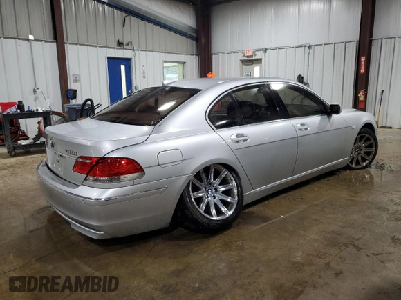 2006 BMW 7 Series 750i with VIN WBAHL83526DT07183, listed as a Copart auction lot 53257635 with 78,997 mi miles and Salvage title. Bid and sale history available at DreamBid. Image 3.