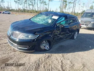2018 Lincoln MKX Premiere with VIN 2LMPJ6JRXJBL39554, listed as a IAAI auction lot 41468651 with 72,832 mi miles. Bid and sale history available at carsss.com. Image 17.