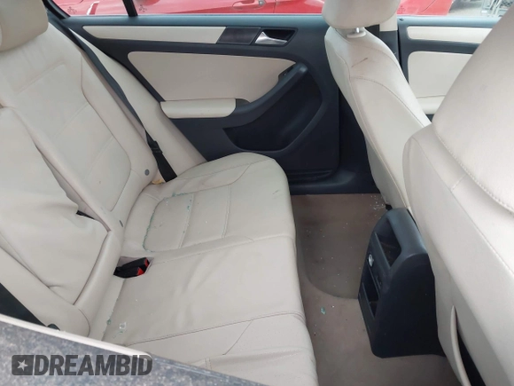2012 Volkswagen Jetta SE with VIN 3VWDX7AJ3CM394606, listed as a IAAI auction lot 41938597 with 179,316 mi miles and . Bid and sale history available at DreamBid. Image 8.