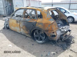 2022 Audi Q5 S line Premium Plus z VIN WA1EAAFY7N2062376, wystawiony jako IAAI lot #41836188 z przebiegiem Nie podano mil oraz . Historia ofert i sprzedaży dostępna na DreamBid. Obrazek 3.