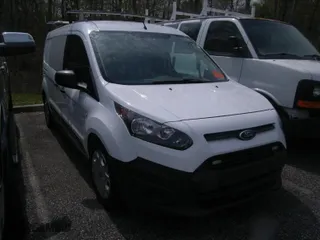 2018 Ford Transit Connect Van XL with VIN NM0LS7E76J1367645, listed as a IAAI auction lot 42098563 with 126,326 mi miles. Bid and sale history available at carsss.com. Image 1.