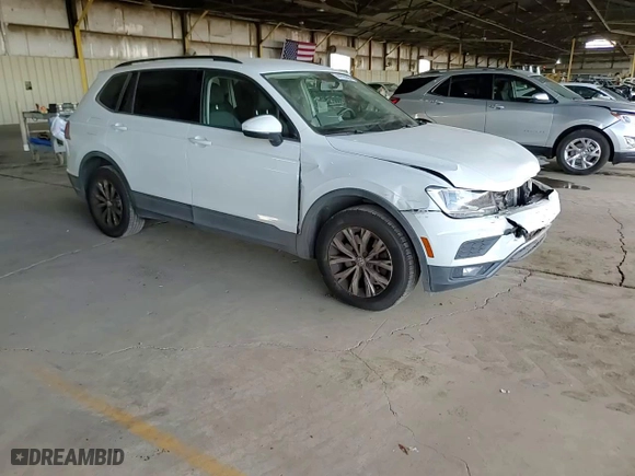 2018 Volkswagen Tiguan S with VIN 3VV1B7AX7JM017221, listed as a Copart auction lot 44728205 with 68,773 mi miles and Salvage Title. Bid and sale history available at carsss.com. Image 11.