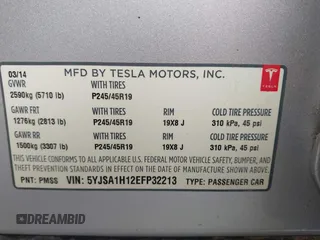 2014 Tesla Model S 60 with VIN 5YJSA1H12EFP32213, listed as a IAAI auction lot 42194085 with 56,071 mi miles and . Bid and sale history available at DreamBid. Image 9.