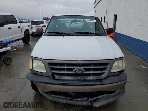 2003 Ford F-150 XL с VIN 2FTRF17213CA05045, выставлен на аукционе Copart как лот 87225544 с пробегом Не указан миль и Списание • Salvage title. История ставок и продаж доступна на DreamBid. Изображение 5.