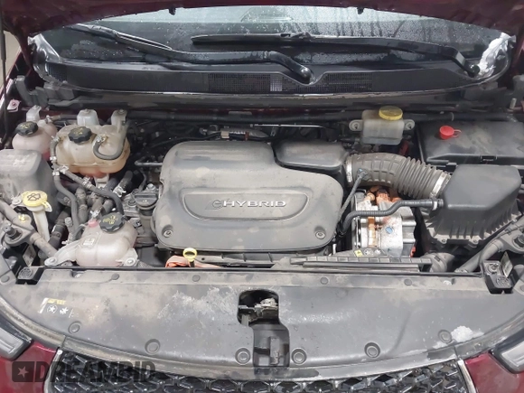 2021 Chrysler Pacifica Hybrid Touring L with VIN 2C4RC1L71MR581260, listed as a IAAI auction lot 42014401 with 68,719 mi miles and . Bid and sale history available at DreamBid. Image 10.