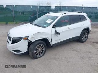 2019 Jeep Cherokee Altitude с VIN 1C4PJMLBXKD352384, выставлен на аукционе IAAI как лот 42059752 с пробегом 79 640 миль миль и . История ставок и продаж доступна на DreamBid. Изображение 2.