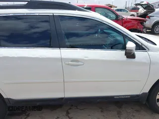 2017 Subaru Outback Limited z VIN 4S4BSENC7H3263630, wystawiony jako IAAI lot #42521532 z przebiegiem 54 285 mil mil oraz . Historia ofert i sprzedaży dostępna na DreamBid. Obrazek 13.