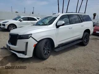 2021 Cadillac Escalade Sport Platinum z VIN 1GYS4GKL8MR314830, wystawiony jako Copart lot #56720865 z przebiegiem 68 483 mil mil oraz Szkoda całkowita • Salvage title. Historia ofert i sprzedaży dostępna na DreamBid. Obrazek 1.