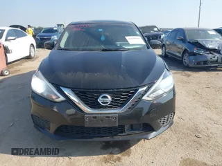 2019 Nissan Sentra S z VIN 3N1AB7AP3KY218433, wystawiony jako IAAI lot #42049945 z przebiegiem 108 874 mil mil oraz . Historia ofert i sprzedaży dostępna na DreamBid. Obrazek 12.