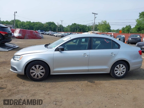 2013 Volkswagen Jetta S with VIN 3VW2K7AJ2DM368232, listed as a IAAI auction lot 42491608 with 80,823 mi miles and . Bid and sale history available at DreamBid. Image 18.