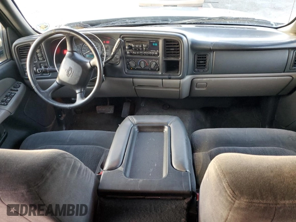 2002 Chevrolet Suburban Z71 with VIN 3GNFK16ZX2G218257, listed as a Copart auction lot 85267134 with 207,056 mi miles and Salvage Title. Bid and sale history available at carsss.com. Image 8.