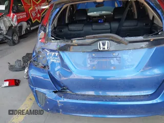 2015 Honda Fit LX с VIN 3HGGK5H53FM738324, выставлен на аукционе IAAI как лот 42105628 с пробегом 98 174 миль миль и . История ставок и продаж доступна на DreamBid. Изображение 6.