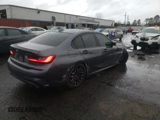 2021 BMW 3 Series M340i xDrive with VIN 3MW5U9J02M8B84525, listed as a Copart auction lot 81679494 with 34,447 mi miles and Salvage Title. Bid and sale history available at carsss.com. Image 3.