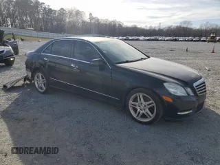 2013 Mercedes-Benz E 350 Luxury with VIN WDDHF5KB4DA680116, listed as a Copart auction lot 49037725 with 154,480 mi miles and Salvage Title. Bid and sale history available at DreamBid. Image 4.