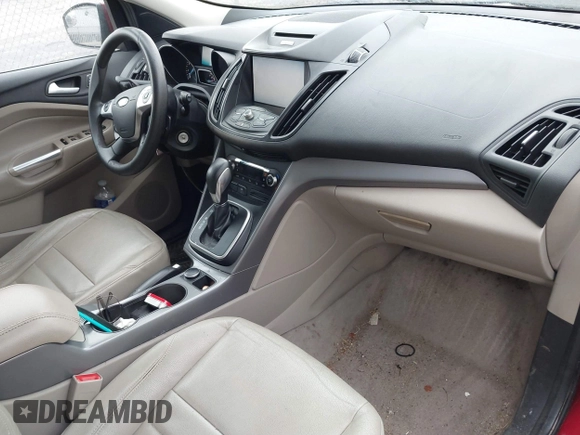 2013 Ford Escape SE with VIN 1FMCU0GX6DUC50924, listed as a IAAI auction lot 41673513 with 127,250 mi miles and . Bid and sale history available at DreamBid. Image 5.