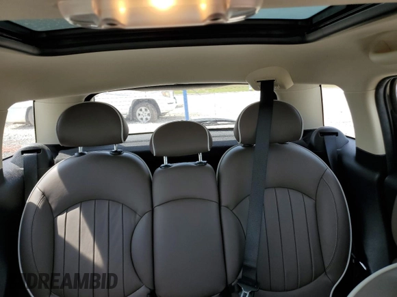 2015 MINI Countryman with VIN WMWZB3C55FWR46334, listed as a Copart auction lot 55421795 with 33,135 mi miles and Salvage Title. Bid and sale history available at DreamBid. Image 10.