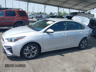 2021 Kia Forte LXS z VIN 3KPF24AD3ME397004, wystawiony jako IAAI lot #42444463 z przebiegiem 36 776 mil mil oraz . Historia ofert i sprzedaży dostępna na DreamBid. Obrazek 14.