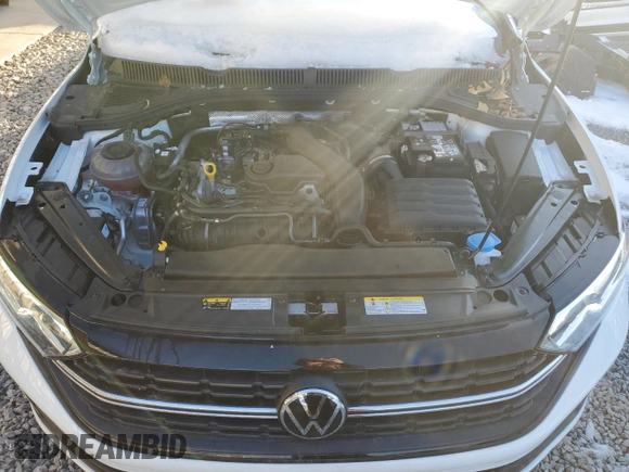2024 Volkswagen Jetta Sport z VIN 3VWBM7BU5RM047747, wystawiony jako Copart lot #87579515 z przebiegiem 4 289 mil mil oraz Szkoda całkowita • Salvage title. Historia ofert i sprzedaży dostępna na DreamBid. Obrazek 11.