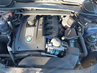 2008 BMW 3 Series 335i with VIN WBAVB77528NH79765, listed as a IAAI auction lot 41219719 with 220,556 mi miles. Bid and sale history available at carsss.com. Image 10.