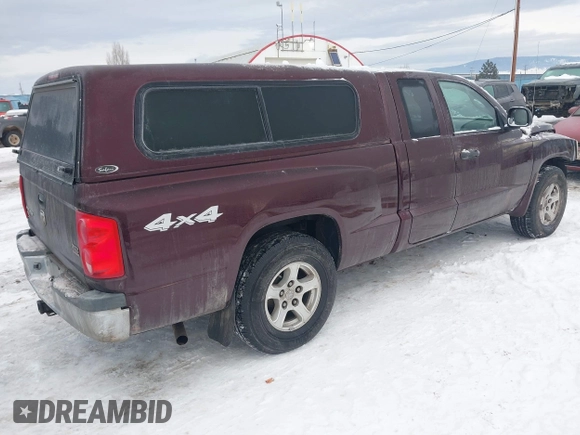 2005 Dodge Dakota SLT with VIN 1D7HW42N65S305733, listed as a IAAI auction lot 41289814 with 149,226 mi miles and . Bid and sale history available at DreamBid. Image 4.