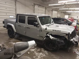 2023 Jeep Gladiator Sport S с VIN 1C6HJTAG1PL558131, выставлен на аукционе IAAI как лот 41252271 с пробегом 42 582 миль миль и . История ставок и продаж доступна на DreamBid. Изображение 14.