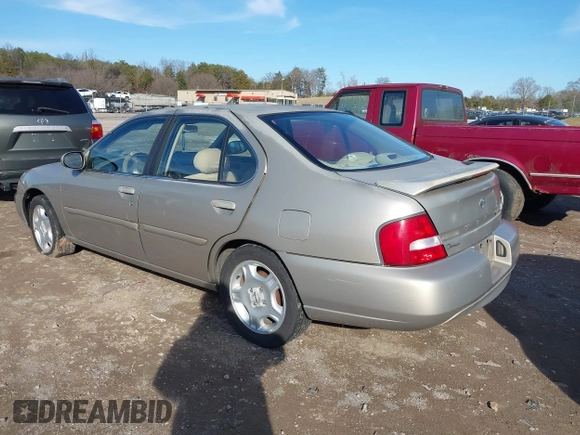 2001 Nissan Altima GXE with VIN 1N4DL01A71C118438, listed as a IAAI auction lot 41538461 with 1 mi miles. Bid and sale history available at carsss.com. Image 3.