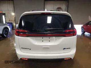 2021 Chrysler Pacifica Hybrid Limited с VIN 2C4RC1S78MR507416, выставлен на аукционе Copart как лот 49096925 с пробегом 51 029 миль миль и Списание • Salvage title. История ставок и продаж доступна на DreamBid. Изображение 6.