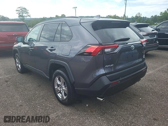 2022 Toyota RAV4 XLE with VIN 2T3P1RFV5NC282921, listed as a IAAI auction lot 42840420 with 43,470 mi miles and . Bid and sale history available at DreamBid. Image 12.