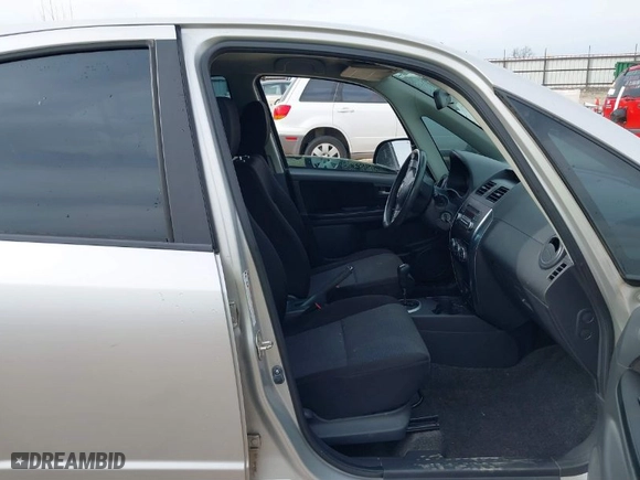 2008 Suzuki SX4 Convenience Pkg with VIN JS2YC415X85103121, listed as a IAAI auction lot 41780485 with 139,843 mi miles. Bid and sale history available at carsss.com. Image 5.