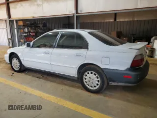 1996 Honda Accord EX w/Leather with VIN 1HGCD5666TA172592, listed as a Copart auction lot 44867285 with 338,688 mi miles and Clean Title. Bid and sale history available at carsss.com. Image 2.