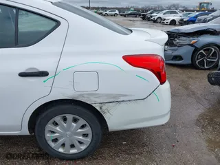 2019 Nissan Versa Sedan SV with VIN 3N1CN7AP1KL809325, listed as a IAAI auction lot 41199329 with 95,726 mi miles. Bid and sale history available at carsss.com. Image 6.